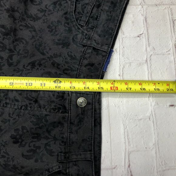 NWT Chaps Women Slim Leg Slimming Fit Jeans Size 20W Cabin Black M095 -18 - Picture 7 of 16